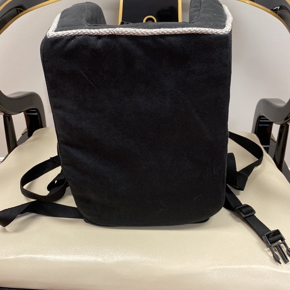 High back, console, pet car seat. - Picture 4 of 5